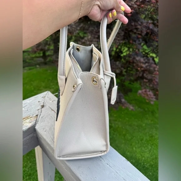 fashion purse • m o s c h i n o // tote - Picture 8 of 9